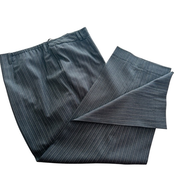 Talbots Pants Charcoal Grey Cream Pin Stripe Wool Classic Plus size 18 W Petite - Picture 2 of 15
